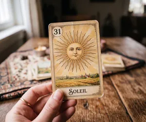 O Sol no Tarot Lenormand: significado