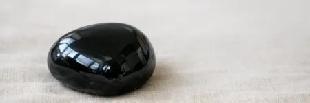 Obsidiana: significado, propriedades e como purificar
