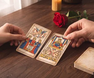 Tarot de casal: 9 cartas que põem os dois a falar